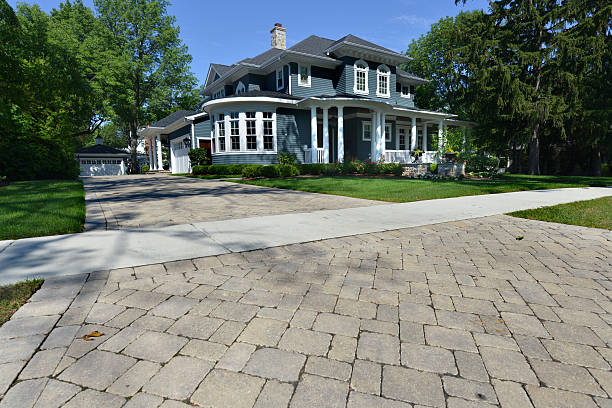 Best Brick Driveway Pavers  in Mantachie, MS